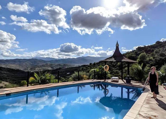 Rural Cottage, With Pool & Optional Private 6 Guests Jacuzzi